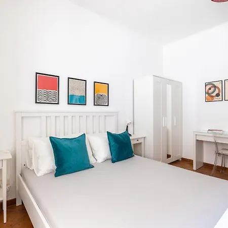 Nostromondo-playful & Modern In The Heart Of Pigneto *